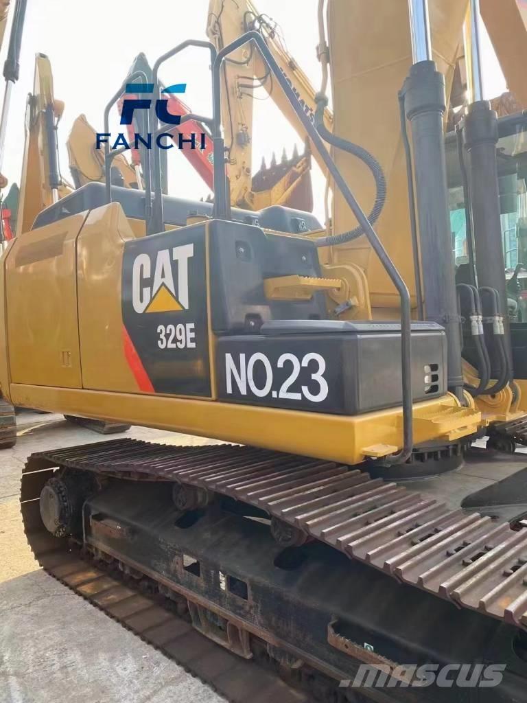 CAT 329 E Lánctalpas kotrók