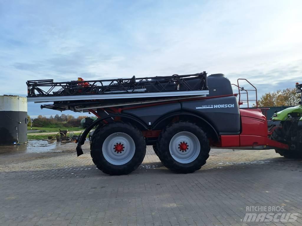 Horsch Leeb 12 TD Vontatott trágyaszórók