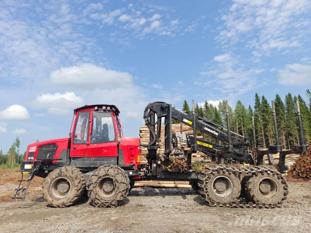 Komatsu 875 Kihordók