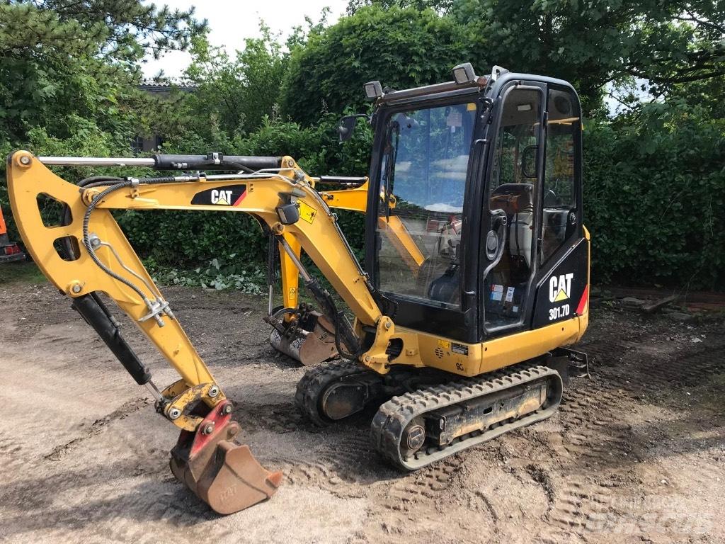 CAT 301.7 D Mini kotrók < 7t