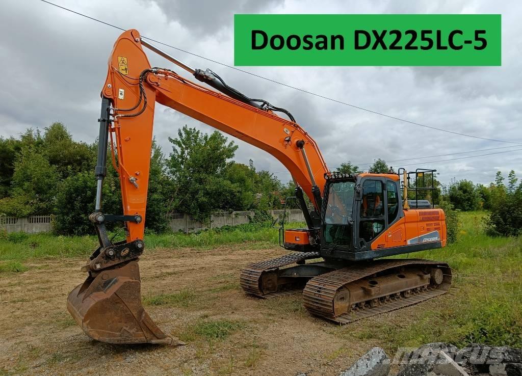 Doosan DX 225 LC-5 Lánctalpas kotrók