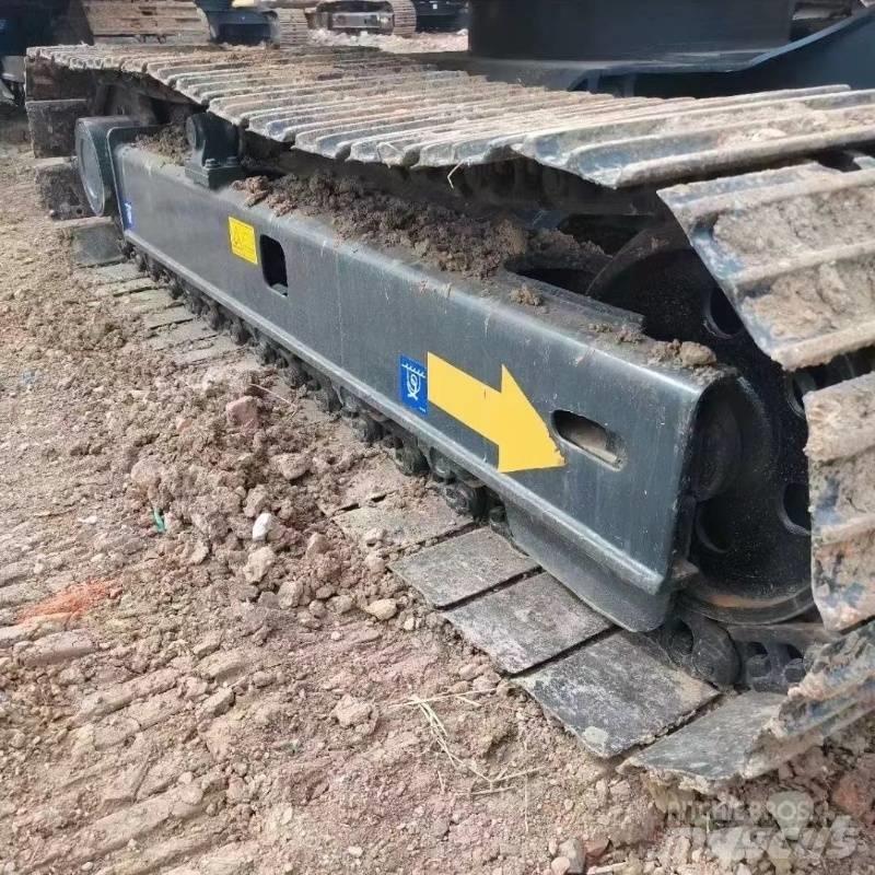 Komatsu PC 60 Lánctalpas kotrók