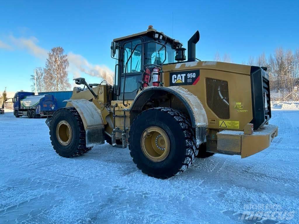 CAT 950 GC Gumikerekes homlokrakodók