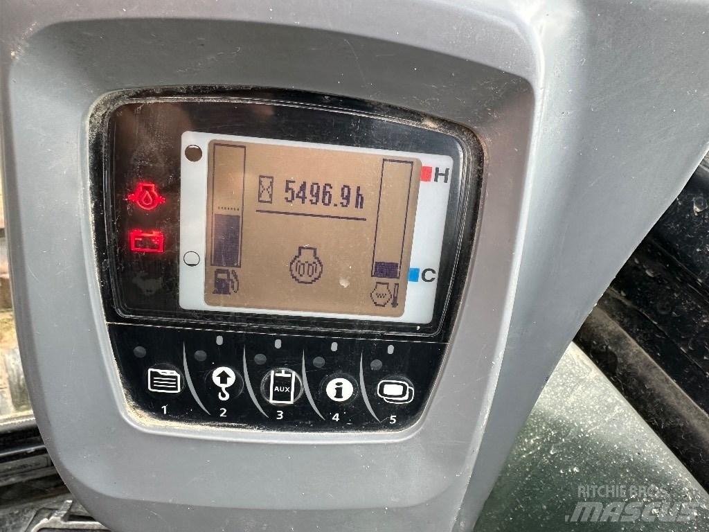 Kubota KX 048-4 Mini kotrók < 7t
