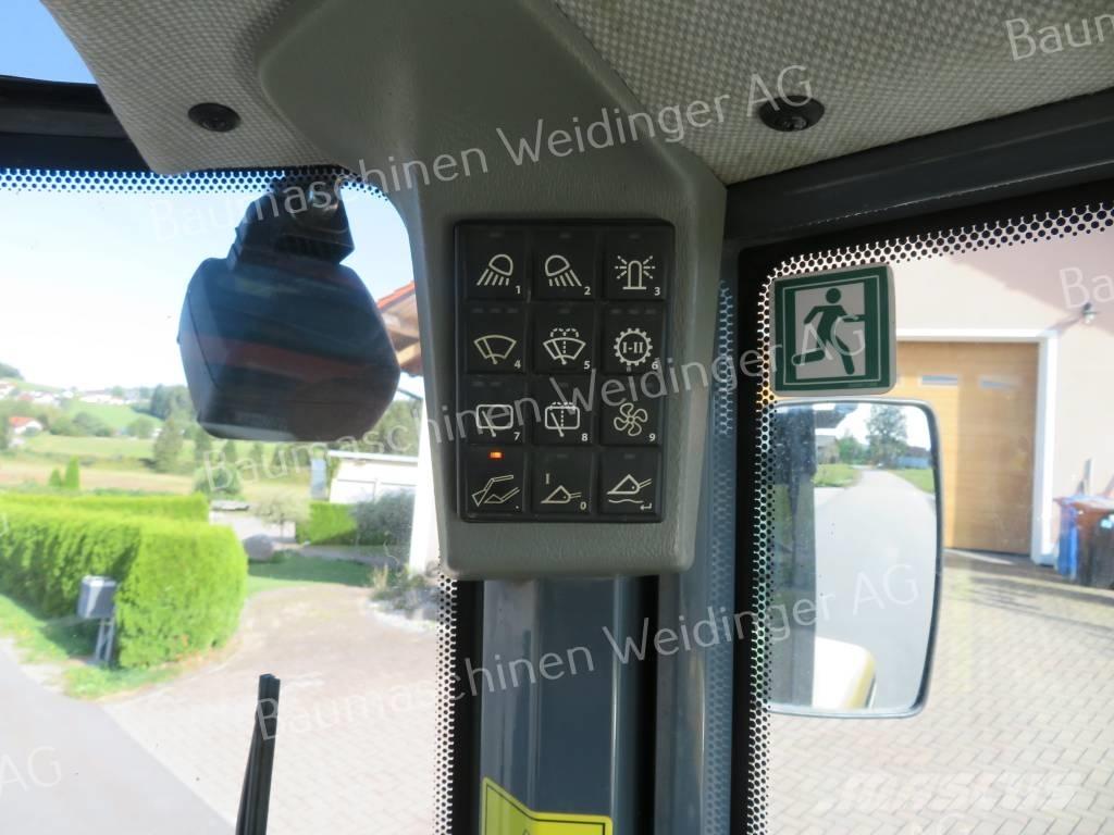 Yanmar V 80 Gumikerekes homlokrakodók