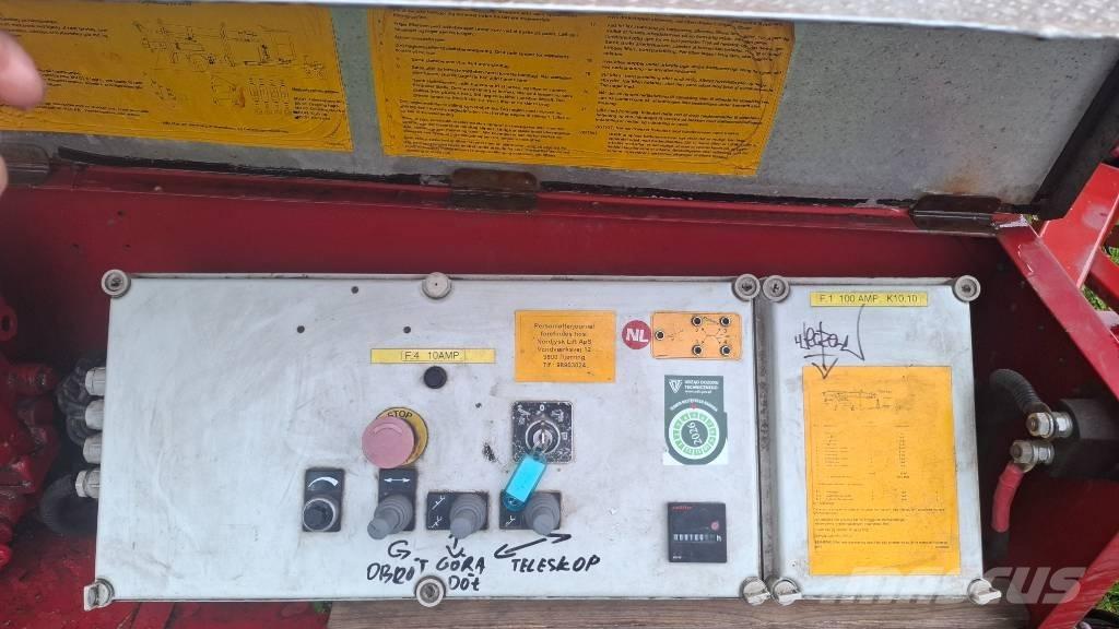 Omme 1650 EBZ Pótkocsira szerelt emelők és állványok