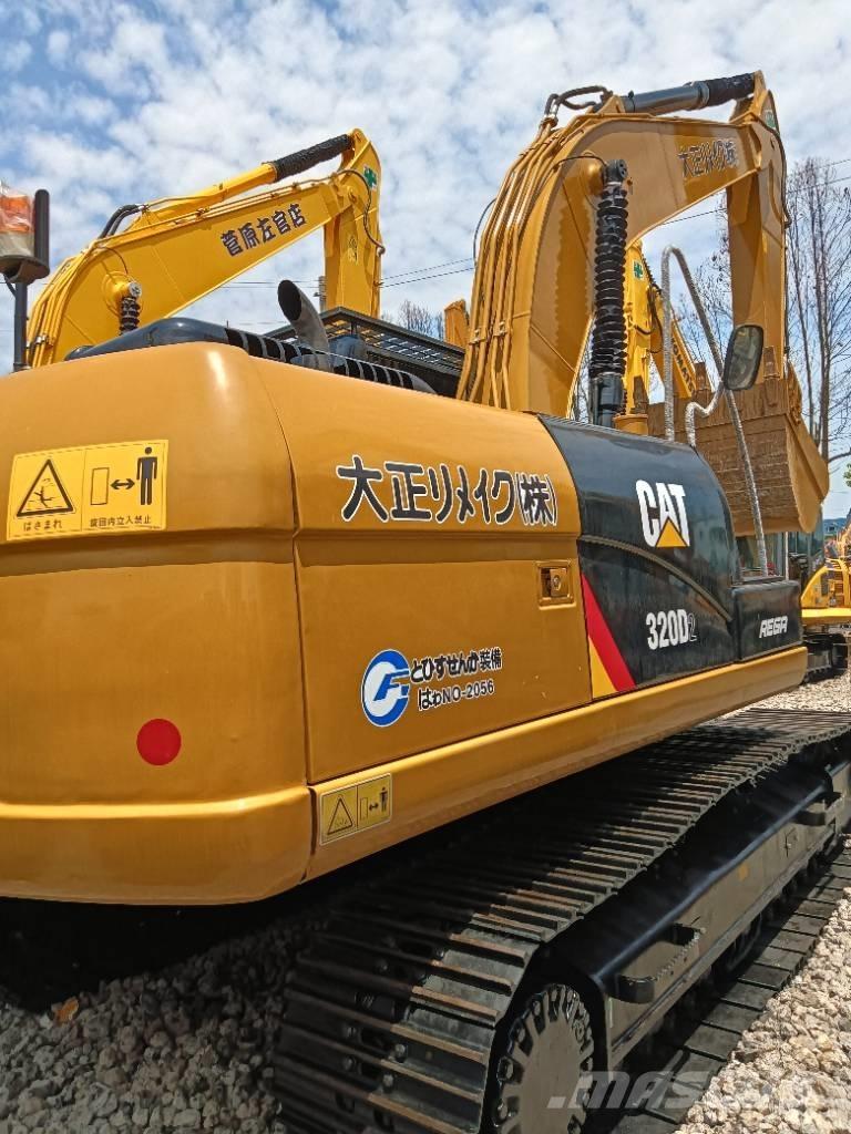 CAT 320 D Lánctalpas kotrók