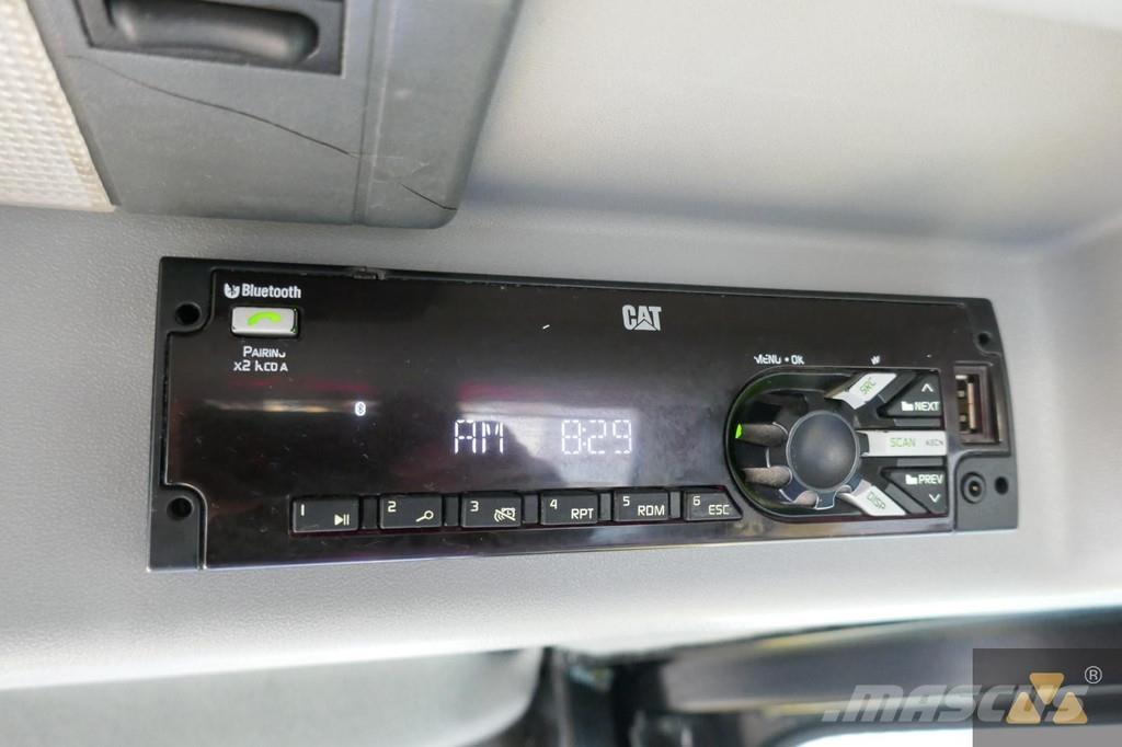 CAT D8T lánctalpas dózerek