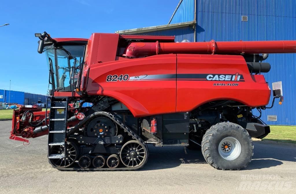 Case IH 8240 Kombájnok