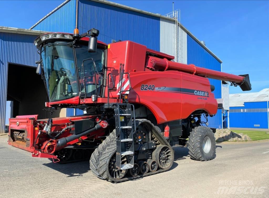Case IH 8240 Kombájnok