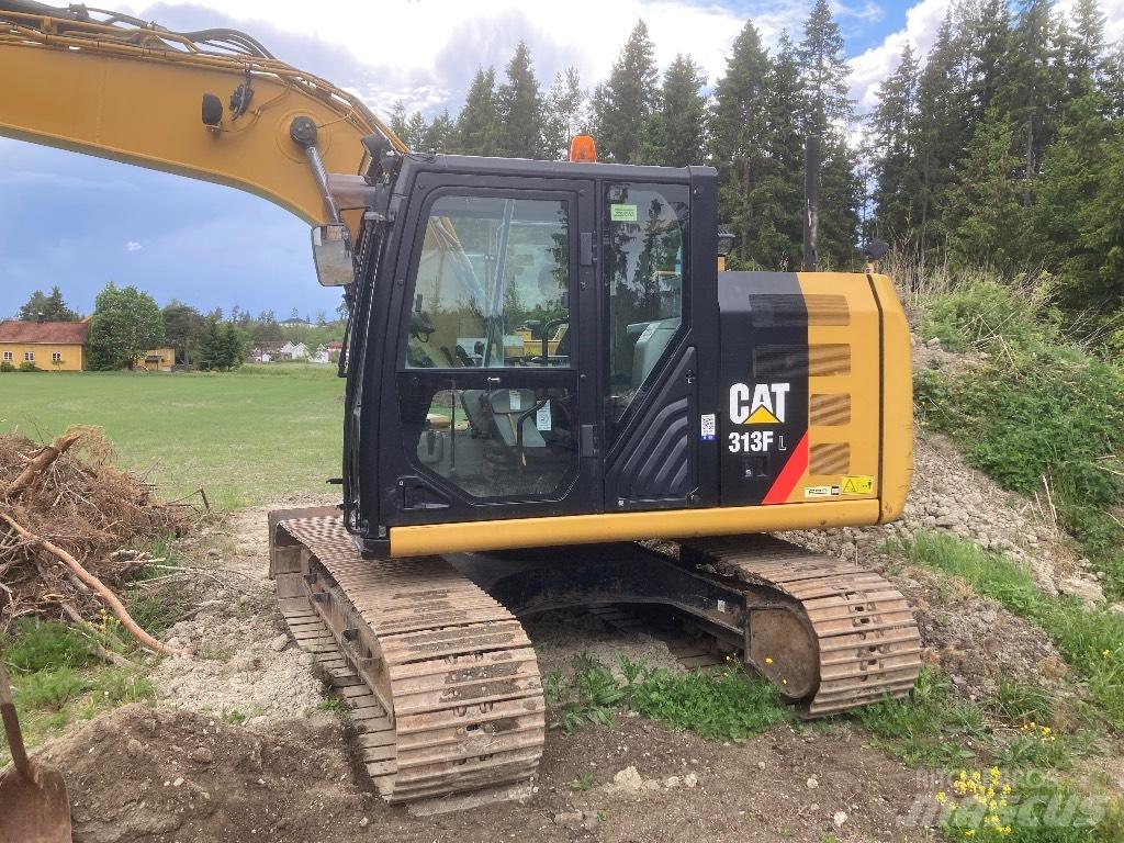 CAT 313 F L Lánctalpas kotrók