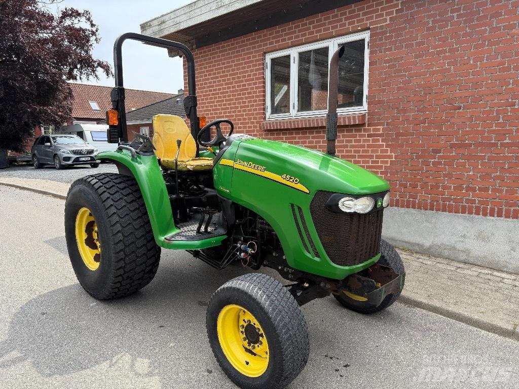 John Deere 4520 Kompakt traktorok