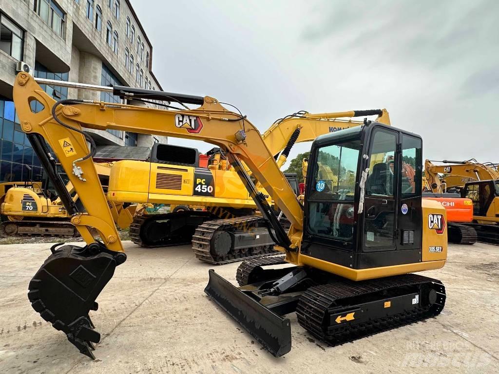 CAT 305.5E2 Lánctalpas kotrók