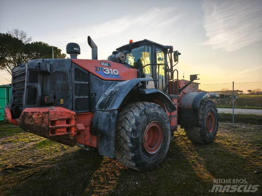 Hitachi ZW 310-6 Gumikerekes homlokrakodók