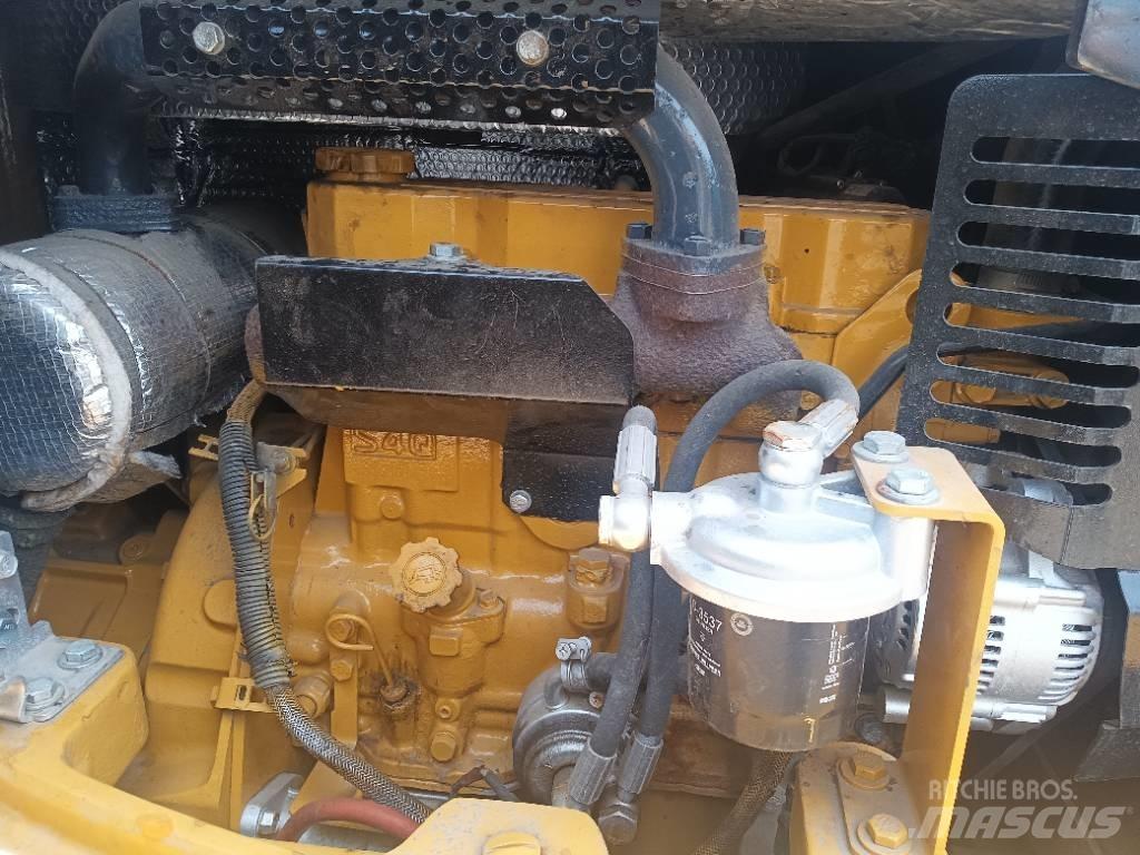 CAT 304 C Lánctalpas kotrók