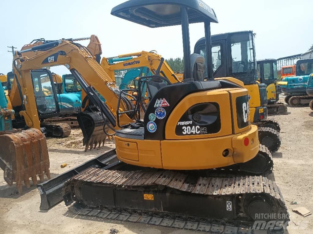 CAT 304 C Lánctalpas kotrók