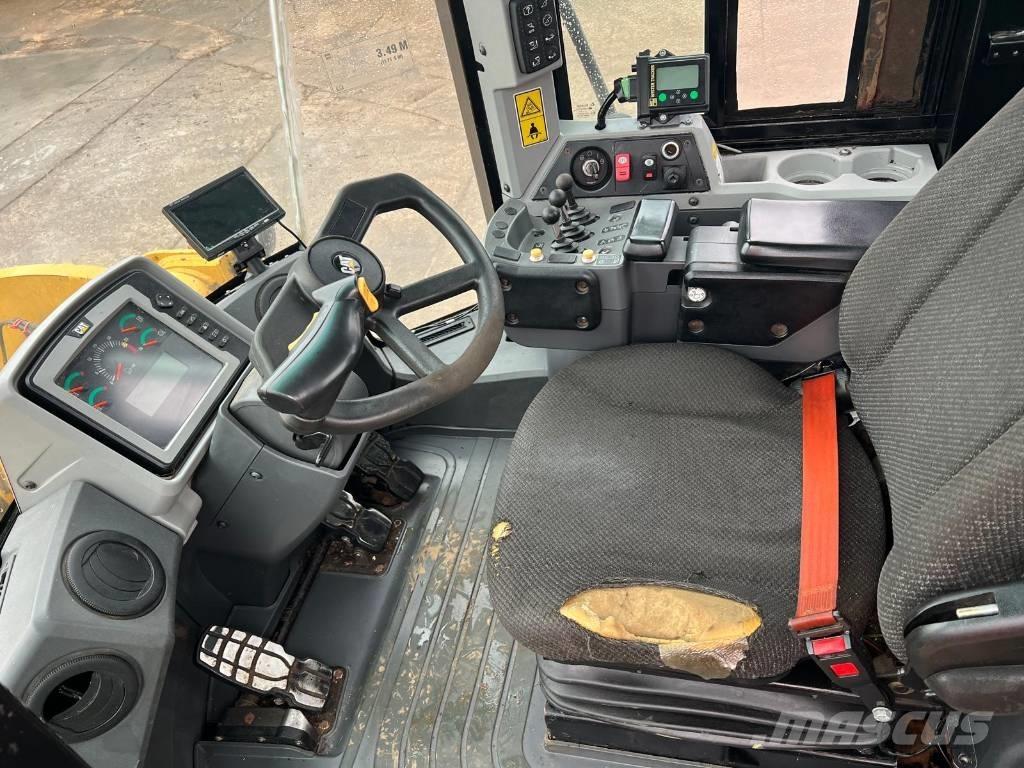 CAT 950 K Gumikerekes homlokrakodók