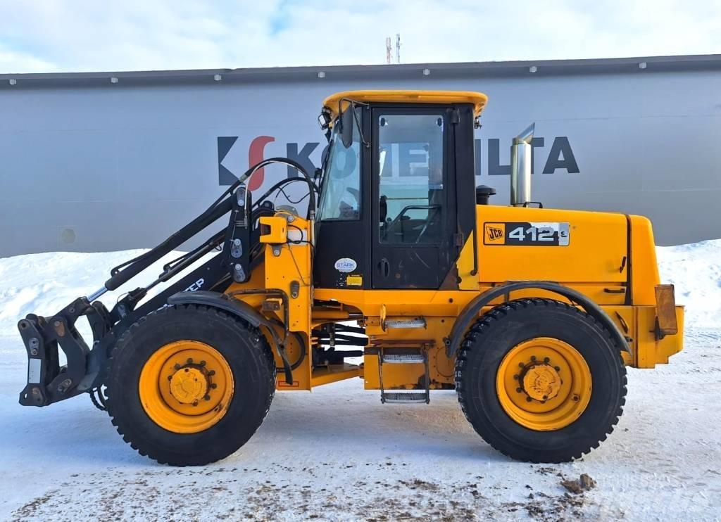 JCB 412 S Gumikerekes homlokrakodók