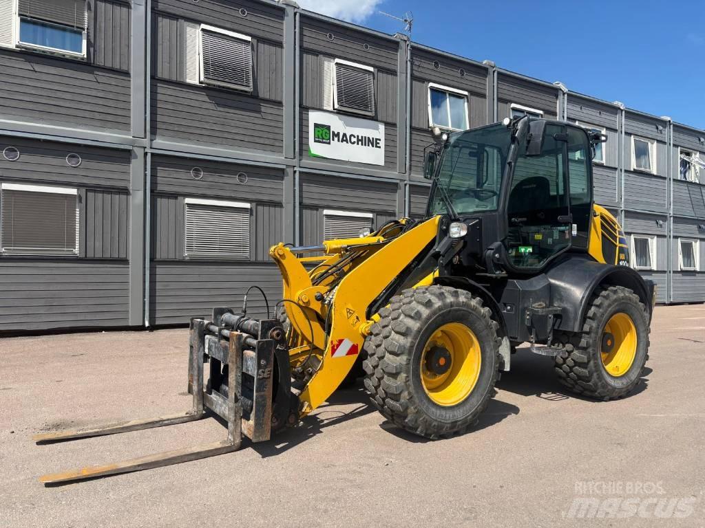 Komatsu WA 100 M-8E0 Gumikerekes homlokrakodók