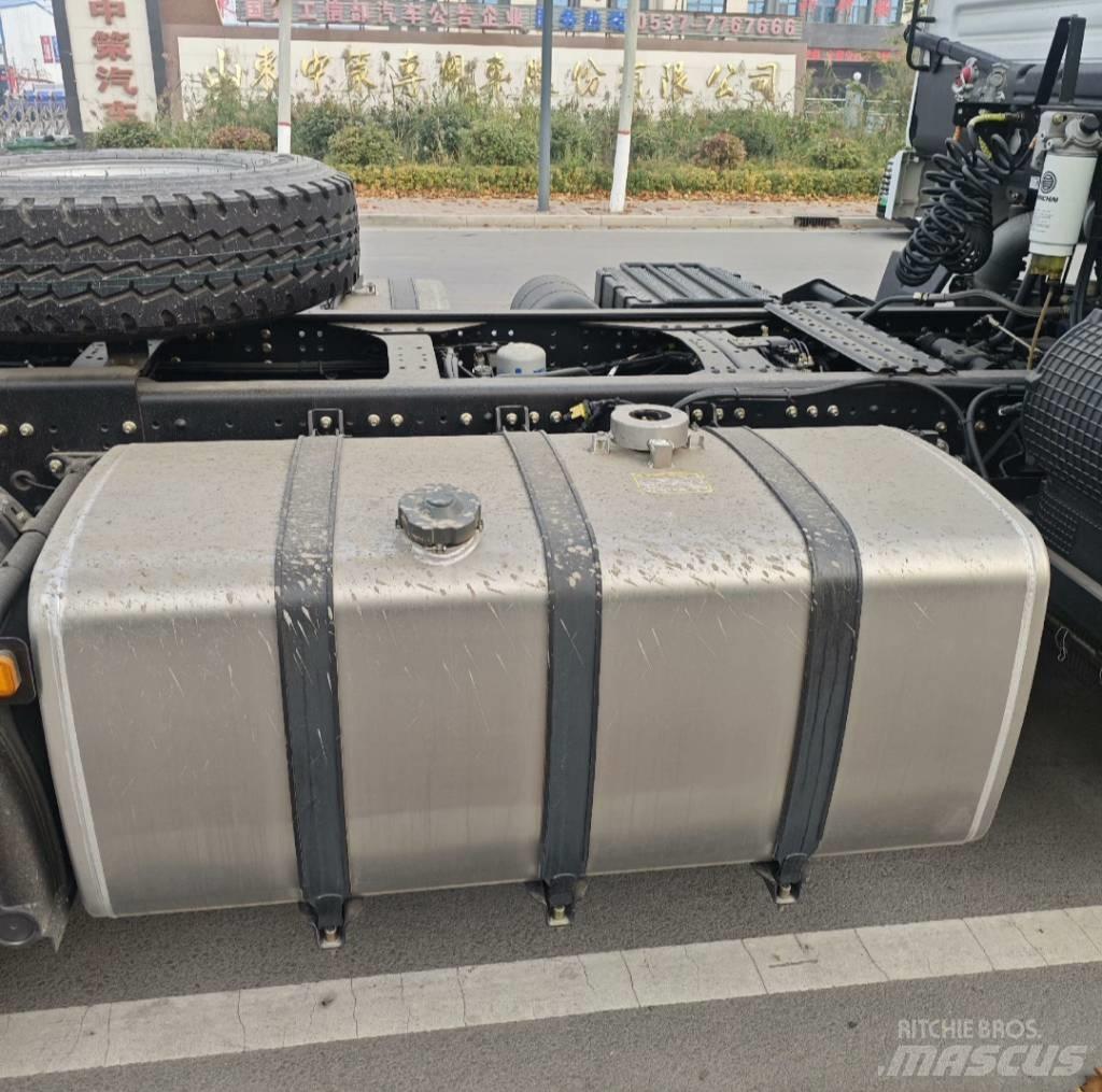 Shacman F 3000 Nyergesvontatók