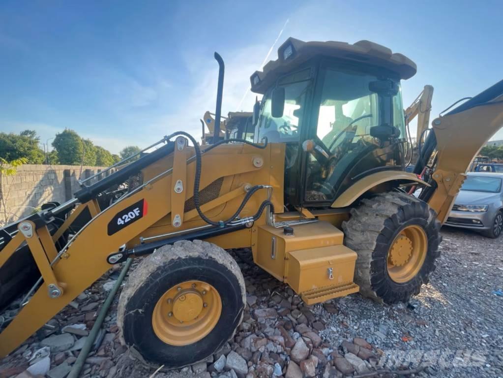 CAT 420F Kotrórakodók