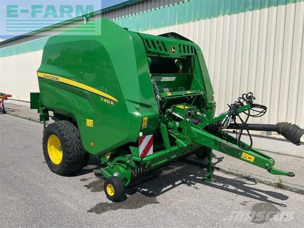 John Deere V451R Szögletes bálázók