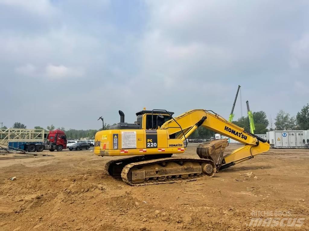 Komatsu pc220-8 Lánctalpas kotrók