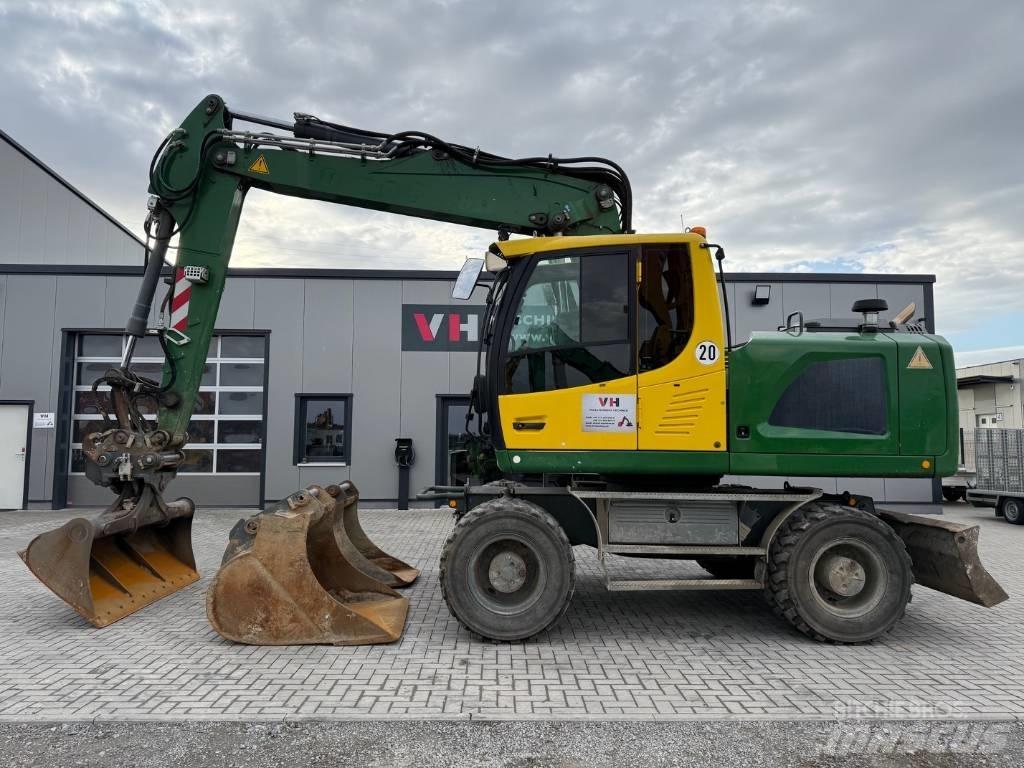 Liebherr A 918 Gumikerekes kotrók