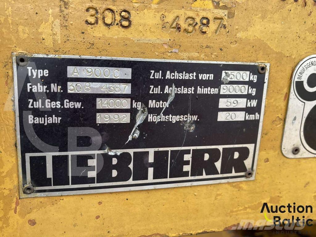 Liebherr A 900 C Gumikerekes kotrók