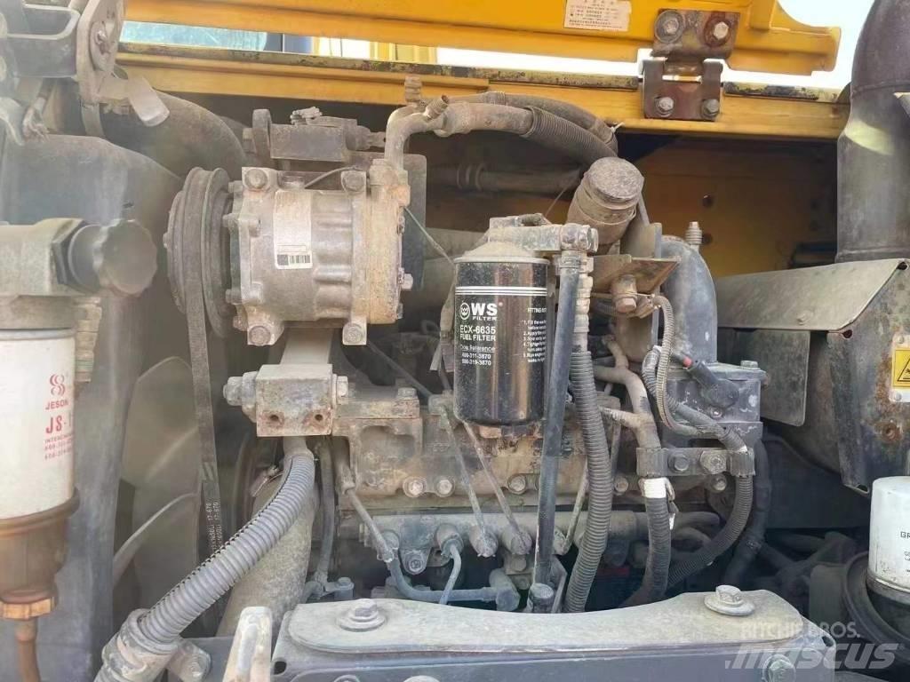Komatsu PC 70 Lánctalpas kotrók