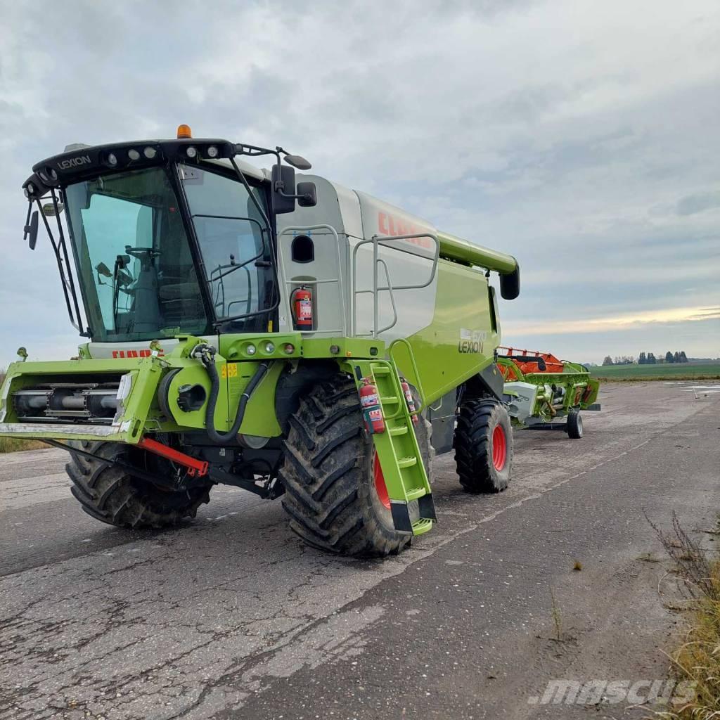 CLAAS Lexion 670 Kombájnok