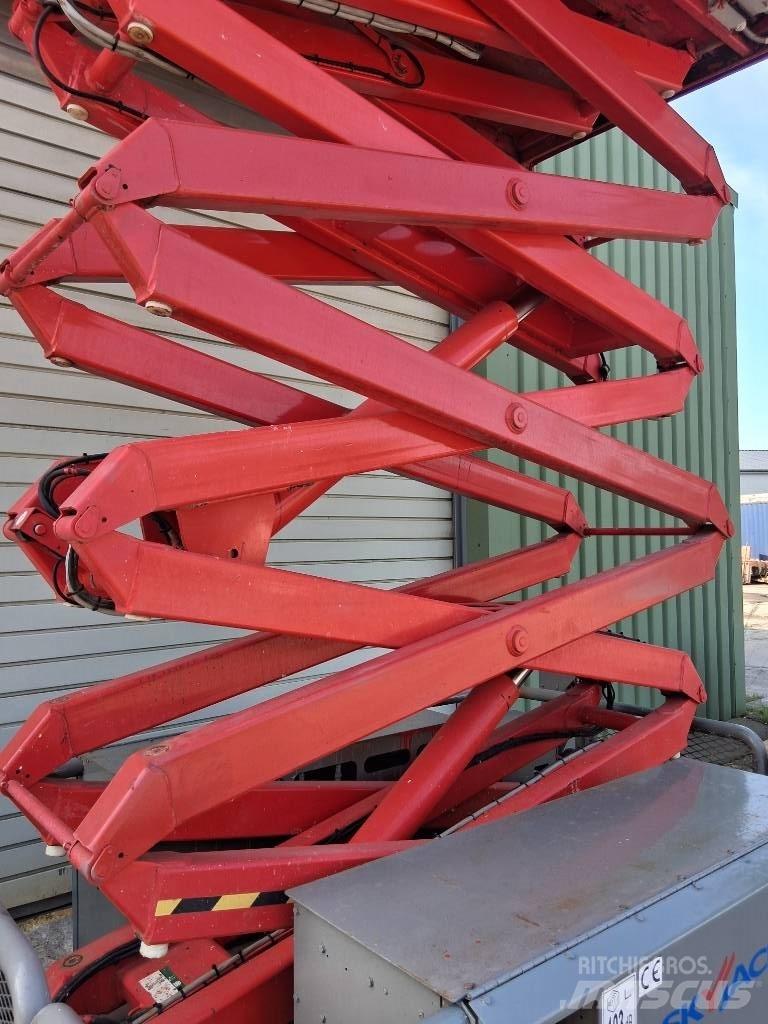 SkyJack SJ 6832 RT Ollós emelők