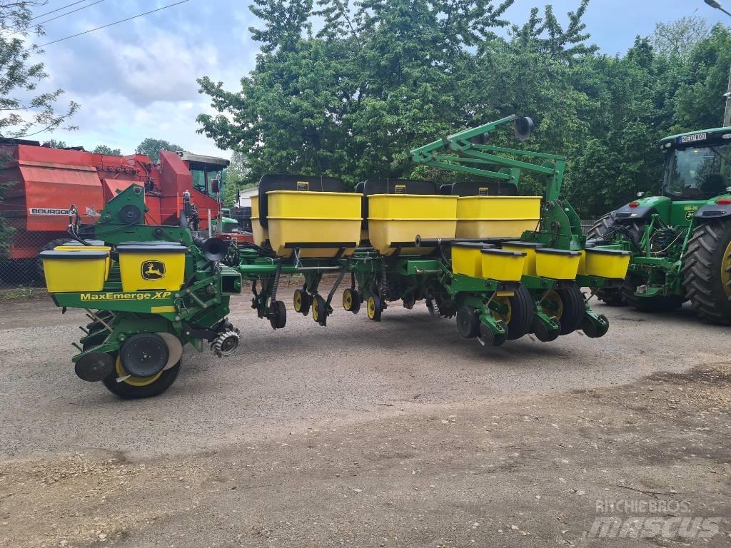 John Deere 1770 Szemenként vetőgépek
