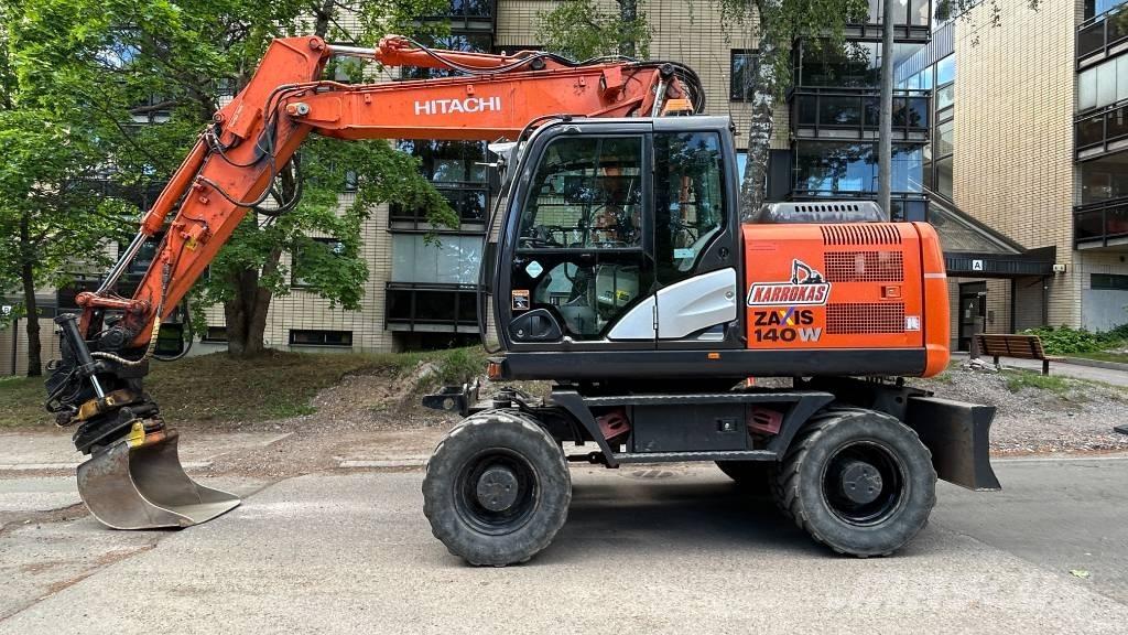 Hitachi ZX140W-5B Gumikerekes kotrók