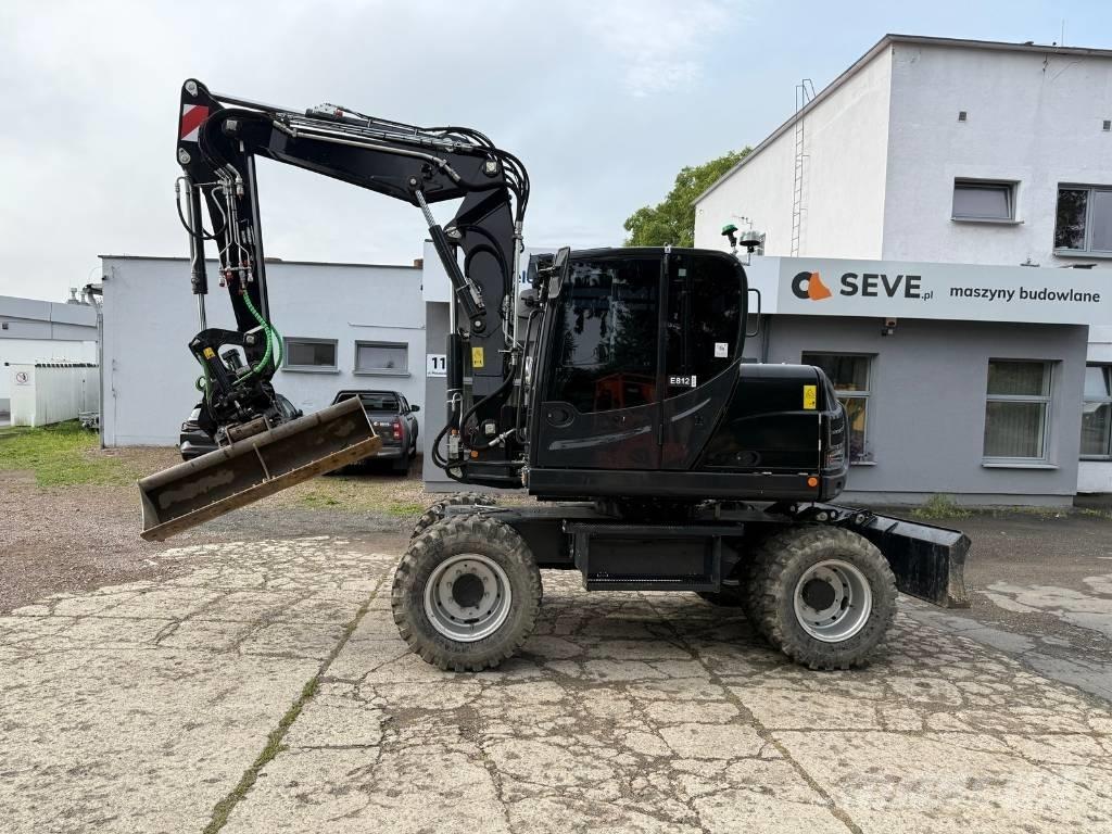 Yanmar B 110 W Gumikerekes kotrók