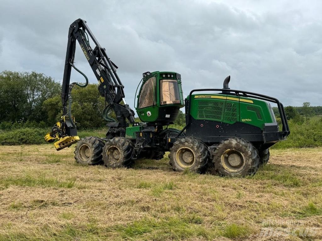 John Deere 1270G 8WD Betakarítók