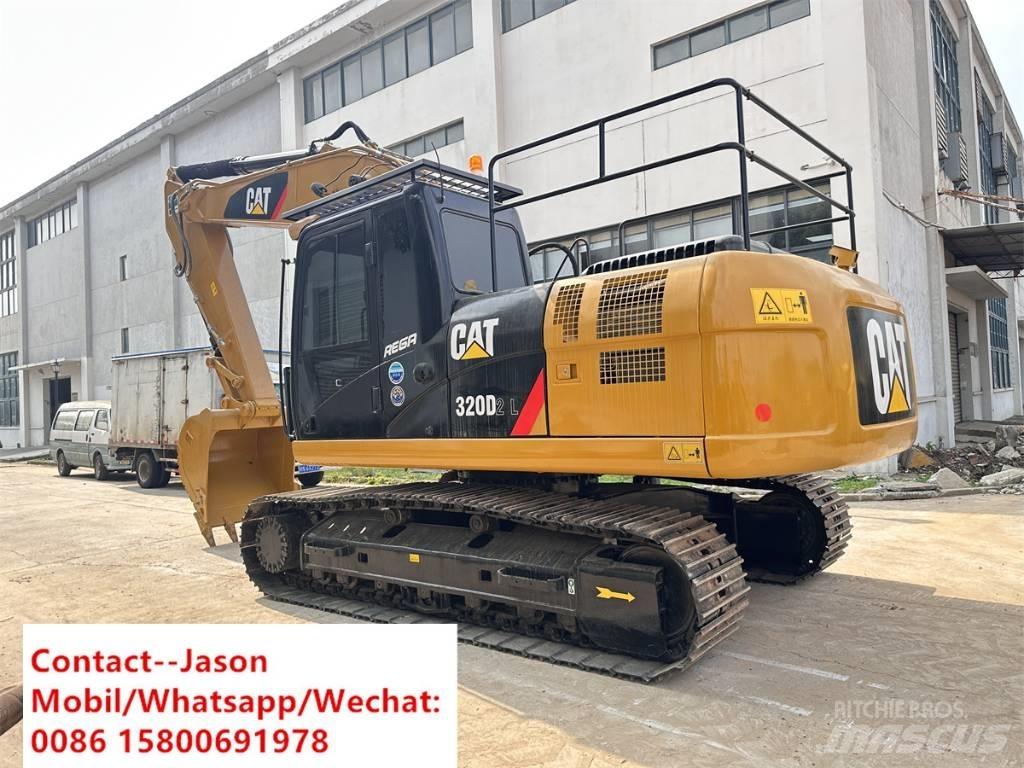 CAT 320D2 Lánctalpas kotrók