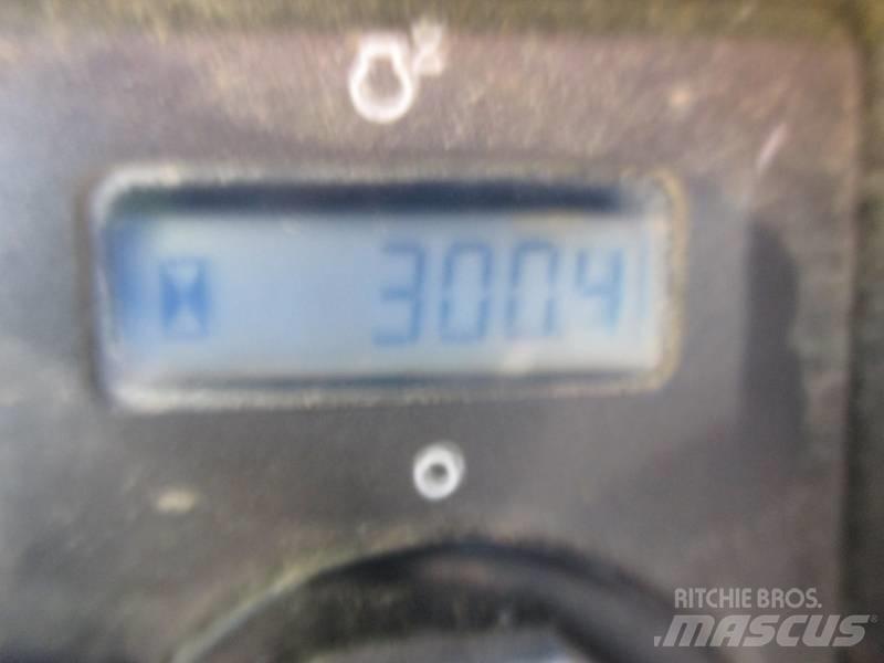 Atlas Copco LP 6500 Ikerdobos hengerek