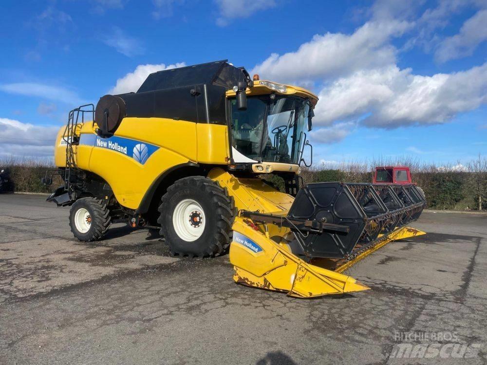New Holland CX 780 Kombájnok