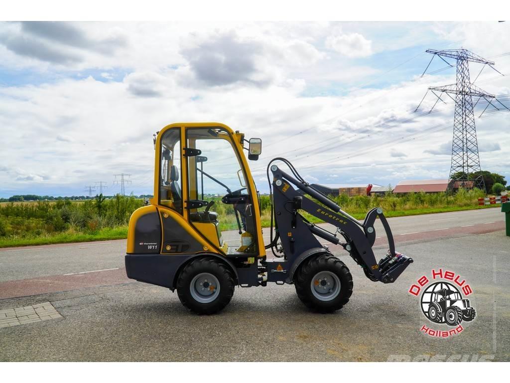 Eurotrac W11 Gumikerekes homlokrakodók