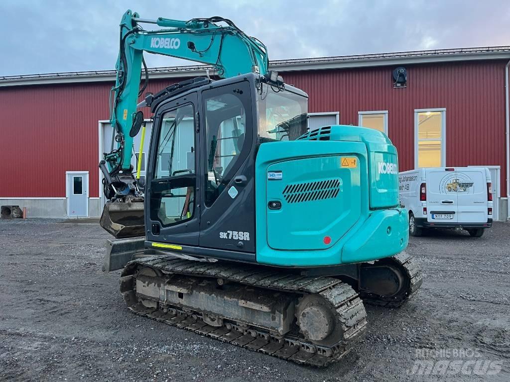 Kobelco SK 75 SR Közepes (midi) kotrók 7 t - 12 t