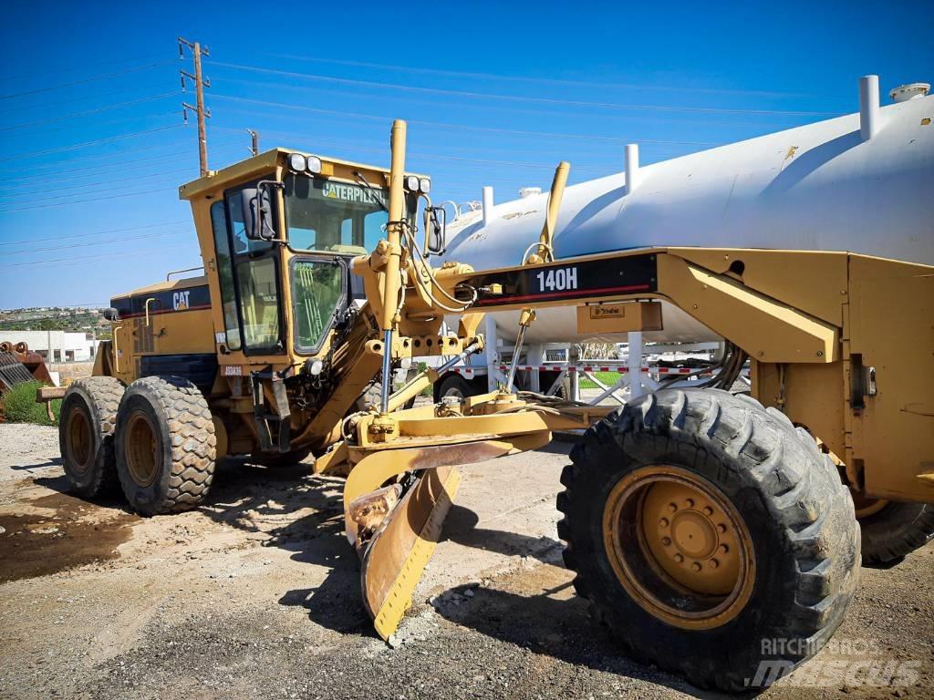 CAT 140 H Gréderek