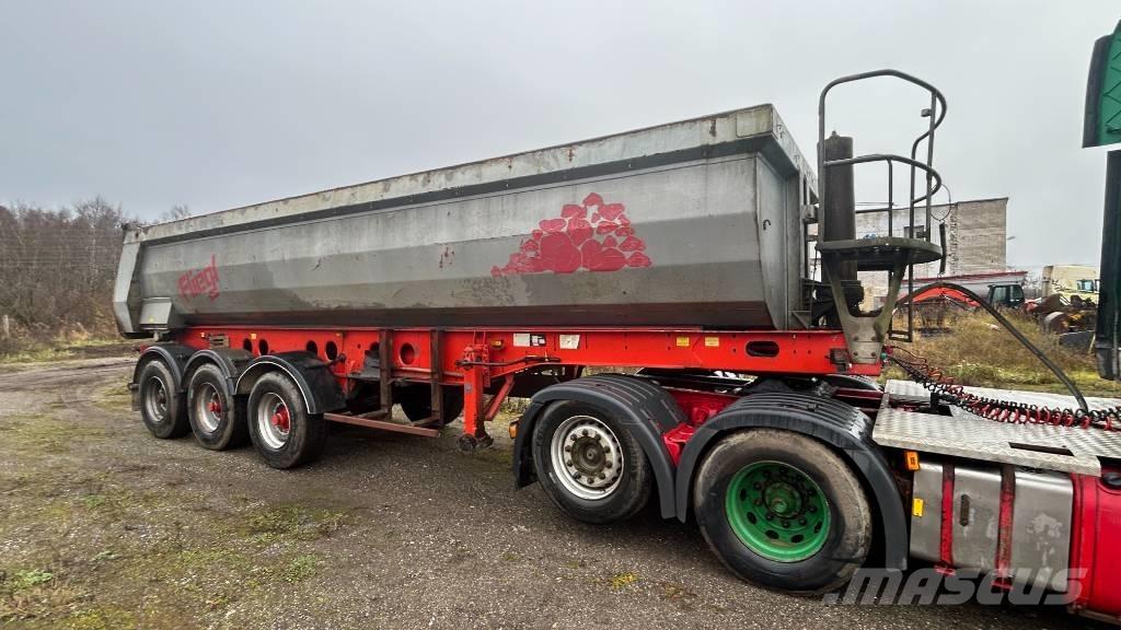 Scania R 500 Nyergesvontatók