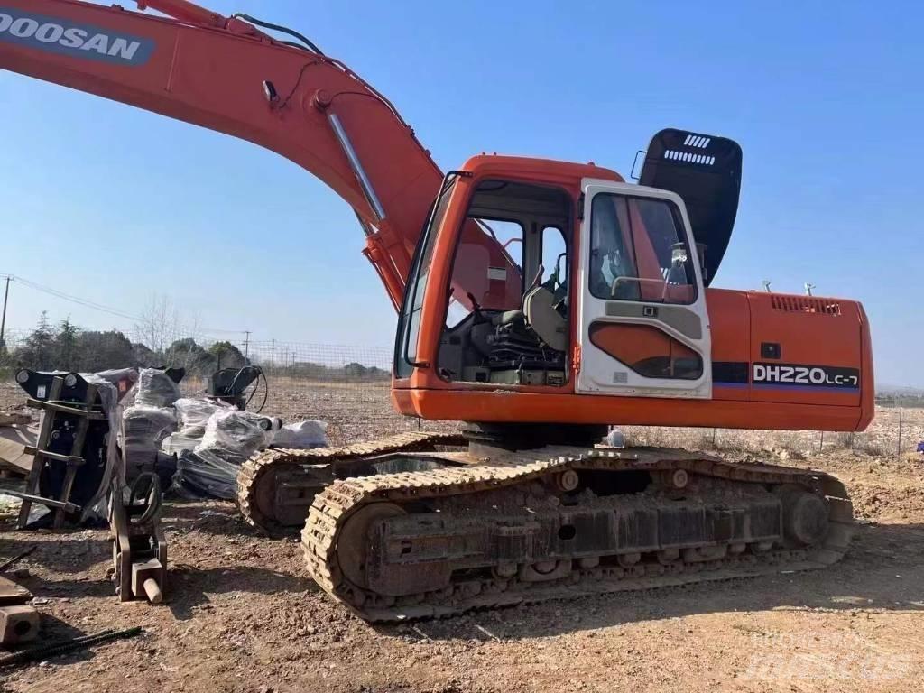 Doosan DH 220 Lánctalpas kotrók
