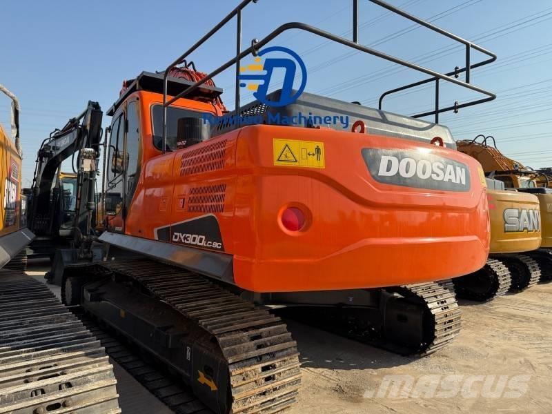 Doosan DX 300LC-9C Lánctalpas kotrók