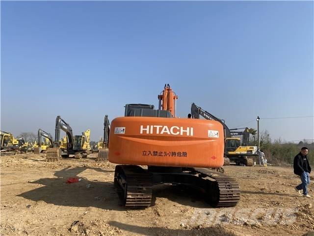 Hitachi ZX210 Lánctalpas kotrók