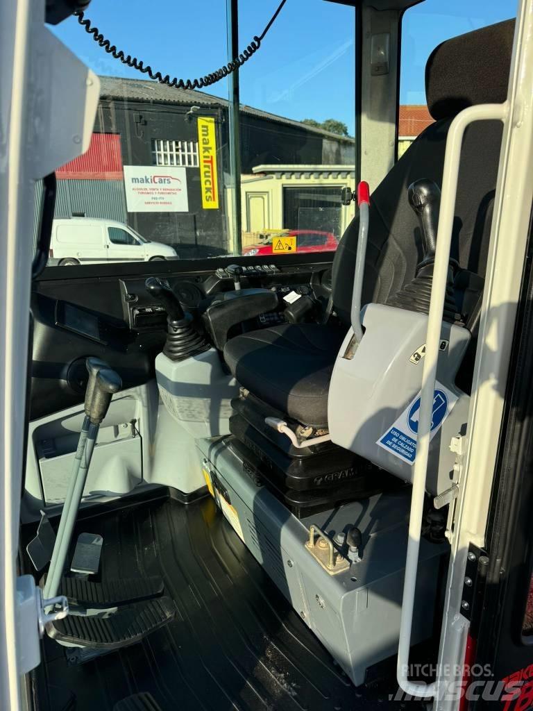 Takeuchi TB 260 Mini kotrók < 7t