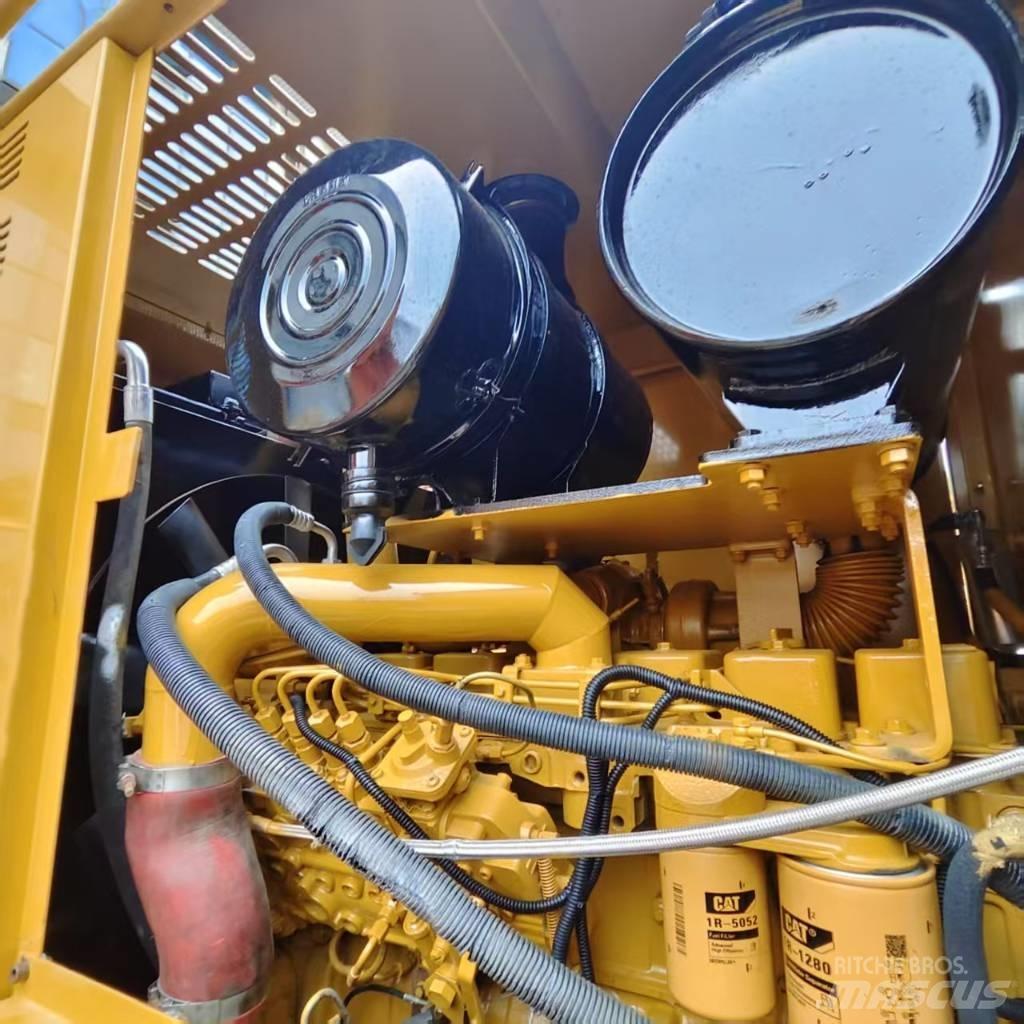 CAT 120 H Gréderek