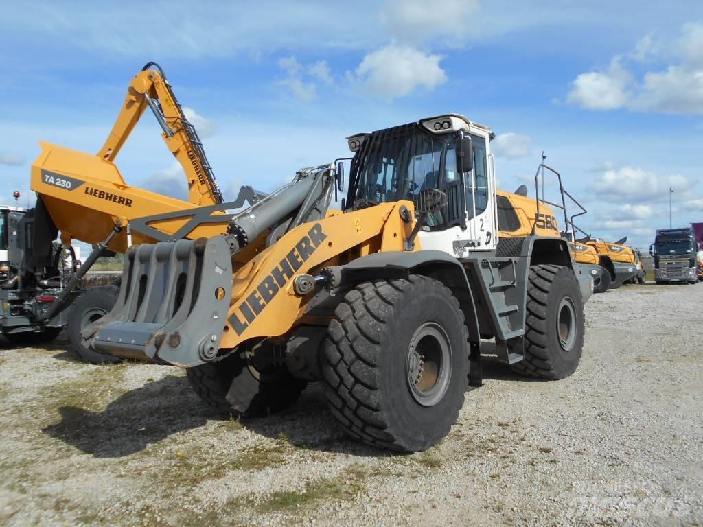Liebherr L 580 Gumikerekes homlokrakodók