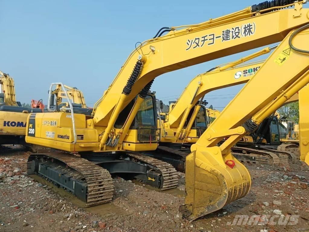 Komatsu PC 200-8 Lánctalpas kotrók